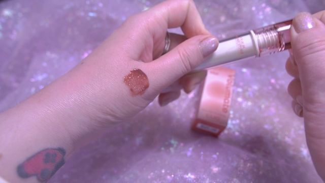 инвентаризация все средства для губ (помады, блески, масла)