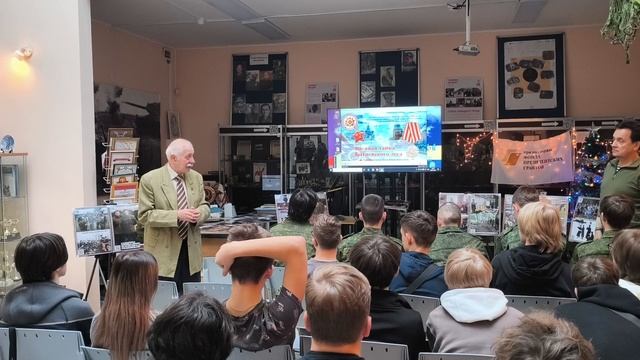 Презентцая проекта Военная тайна Битцевского леса в Москве в Музее Колледжа автоматизации ч.2 смотреть онлайн