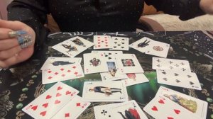 Гадание на игральных картах на короля