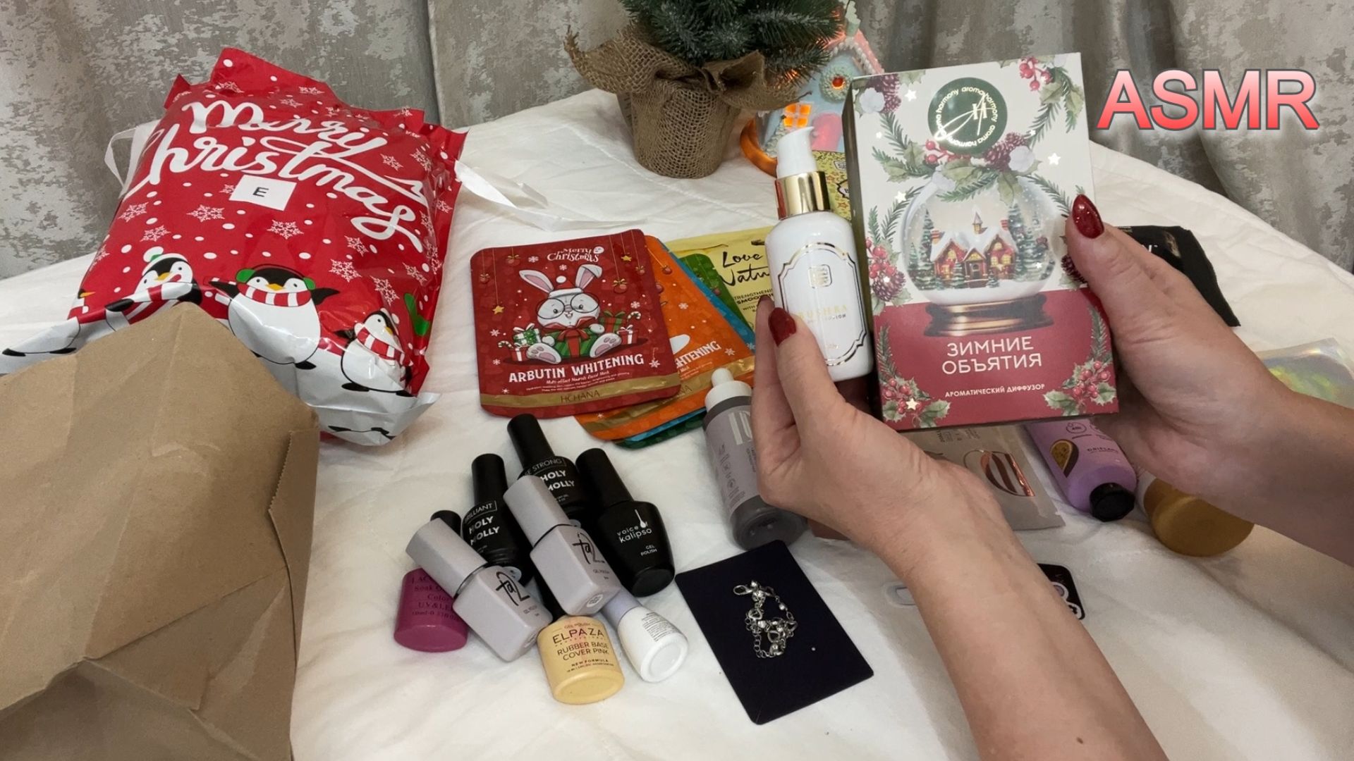 ASMR🎁РАСПАКОВКА ПОДАРКА НА НГ🎄ОТ АНЕЧКИ/ ШЕПОТ Расслабляющее видео для сна 😴 смотреть онлайн