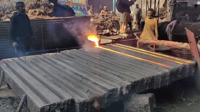 Производство арматуры из металлолома. Пакистан. смотреть онлайн