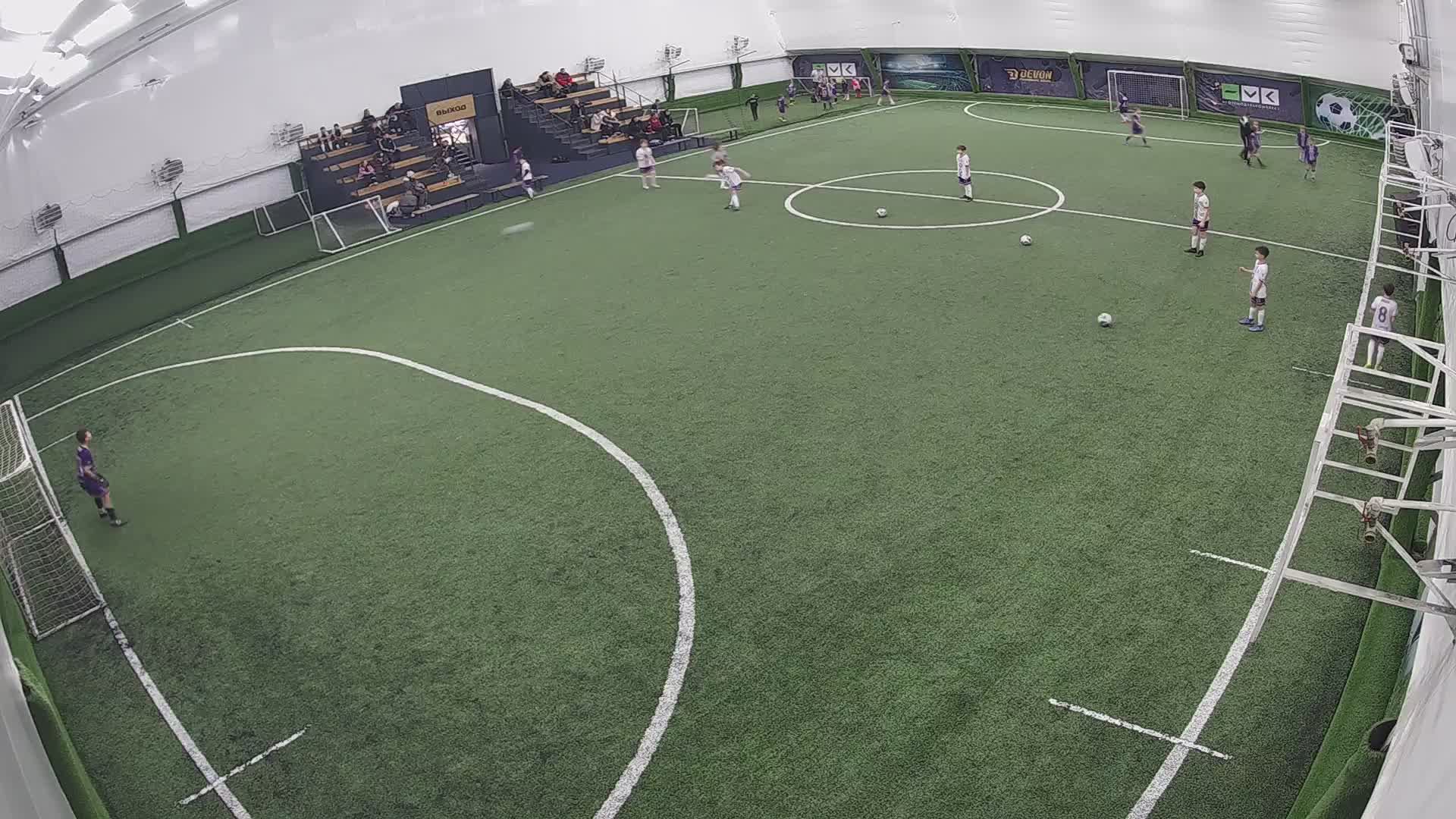 Турнир 2014-15 г.р. 07.01.2026 смотреть онлайн