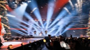 СТОП КАРД и МАЙЯ ЛЮБИМОВА - Я НЕ БАБА СНЕЖНАЯ (Премьера 2026) Клипмейкер: Дядюшка Пак