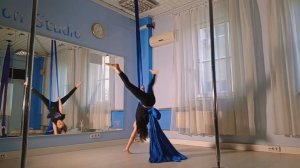 Воздушная акробатика в Измайлово на Первомайской. Полотно. Выступление Алисы.