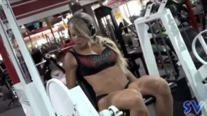 Фитоняшки в спортзале