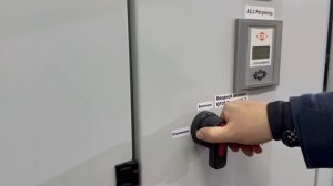 Рукоятка с выносным основанием для силового автомата в литом корпусе