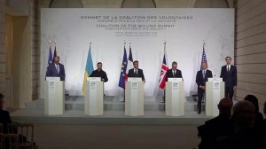 На встрече "коалиции желающих" в Париже принята декларация о гарантиях безопасности для Украины.