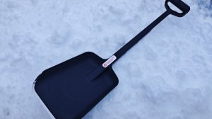 Лопата автомобильная для снега.
