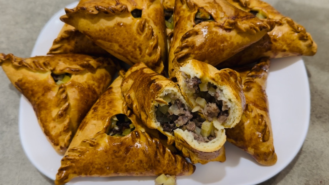 Эчпочмак с мясом и картошкой / Готовим эчпочмак (учпочмак) с мясом и картошкой в домашних условиях смотреть онлайн