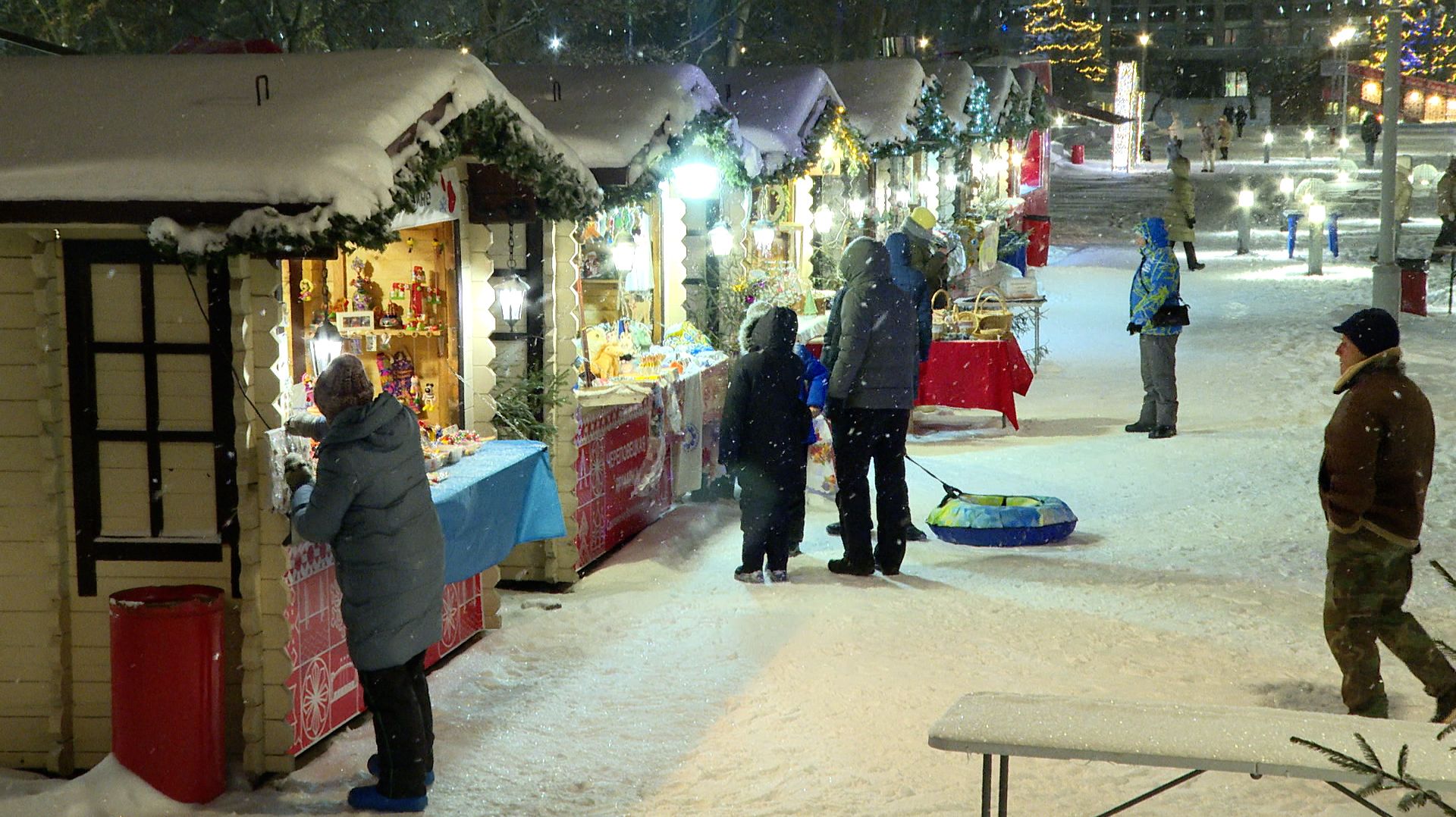 Рождественская ярмарка смотреть онлайн