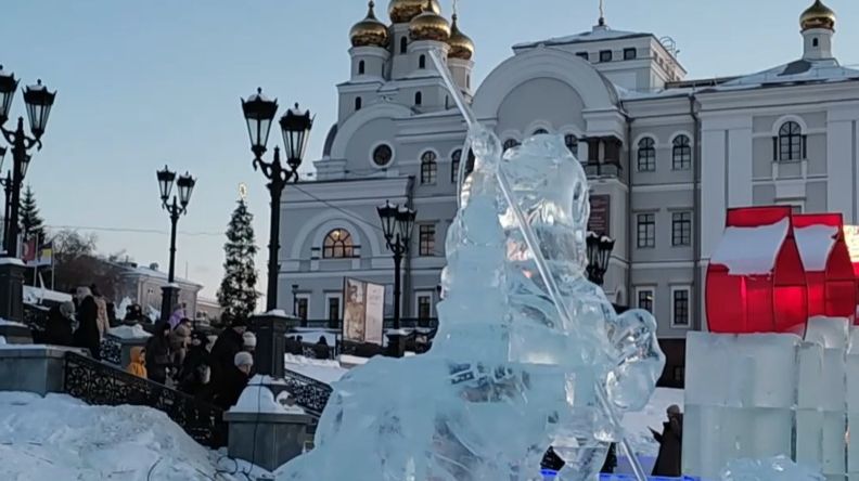 В Рождество Христово идем к Храму памятнику на крови посмотреть ледяные фигуры смотреть онлайн