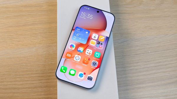 СТОИТ ЛИ БРАТЬ XIAOMI 17? ПЛЮСЫ И МИНУСЫ ТЕЛЕФОНА!