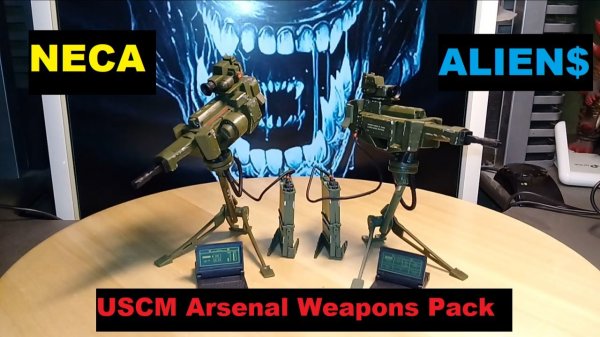 Review! Neca 2017 USCM Arsenal Weapons Pack From Aliens Film!