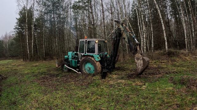 Экскаватор вытаскивает сам себя