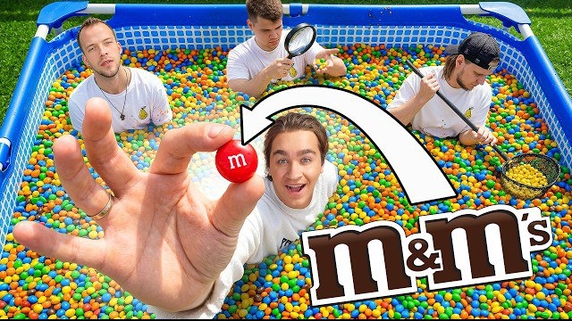 [Дюшес] Кто Первый Найдет M&M's В Бассейне Skittles, Получит 100.000 РУБЛЕЙ! смотреть онлайн