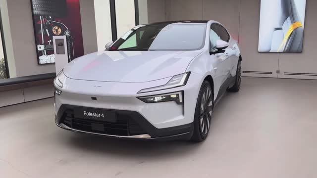 Polestar 4 2025 года смотреть онлайн