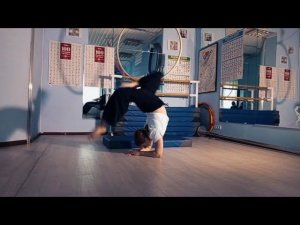 Воздушная акробатика на кольце (Первомайская, Измайлово).