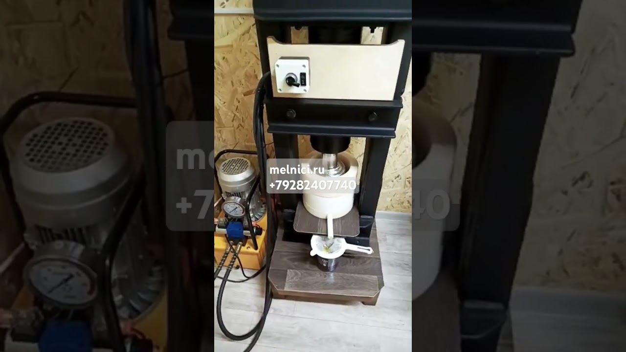 Холодный отжим масло черного тмина под заказ на гидравлическом прессе 100тон. смотреть онлайн