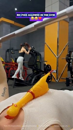 No pigs allowed in the gym 2 😂#funny #funnyscares #prank #humor #funnyvideo #funnyscares #prankst