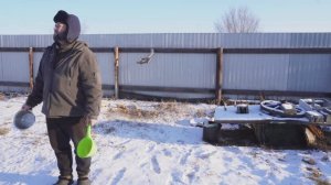 Утром 7 января я осмотрел свои владенья и отправился кормить животных ПОДВАЛ ИЛЬИЧА из Сибири