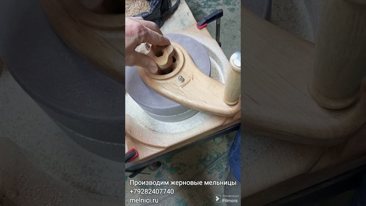 Лучшая жерновая мельница для цельнозерновой муки из натуральных материалов для здорового питания!!! смотреть онлайн