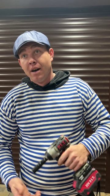 ПРОСПОРИЛ ГАРАЖ