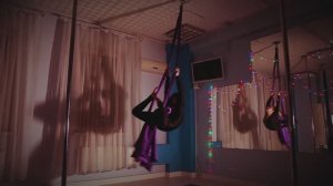 Выступление Виктории! Воздушная акробатика в Измайлово (Первомайская, ВАО, Москва).