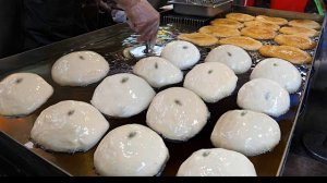 подборка хоттоков (корейских оладьев со сладкой начинкой)