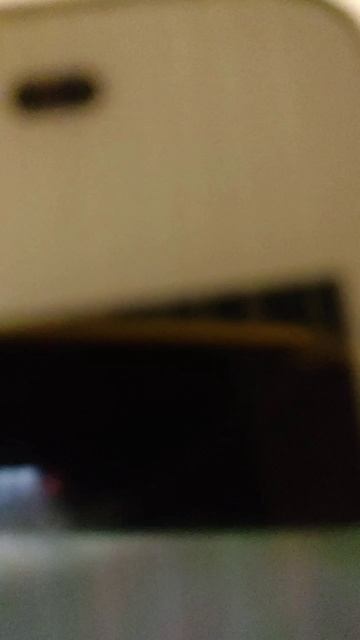 НЕПОНЯТНЫЙ ТЕЛЕФОН📱 смотреть онлайн