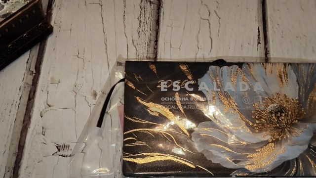 Новогодние подарки. Арт -материалы и раскраски. Часть 1. смотреть онлайн