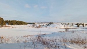 Прогулка на лыжах. Зима