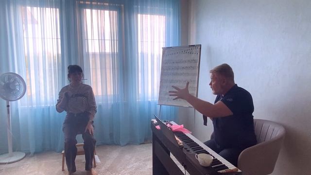 ЧТО ДЕЛАТЬ если НЕТ ГОЛОСА | КАКИЕ УПРАЖНЕНИЯ нужно делать, чтобы РАСКРЫТЬ и ПОСТАВИТЬ ГОЛОС | смотреть онлайн