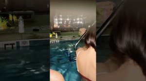 Две купальщицы