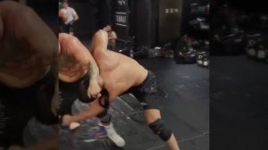 Хамзат Чимаев снова напоминает, почему его партер называют ЭЛИТНЫМ!