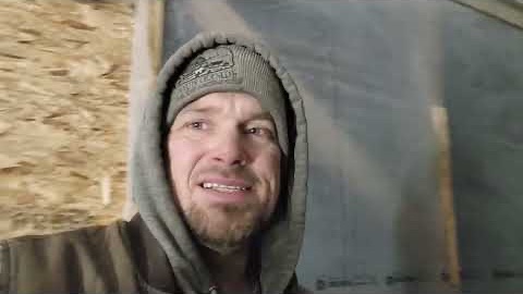 Канадская семья в НН.. Installing a Roll-Up Door I Barn Upgrade Project смотреть онлайн