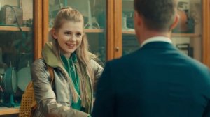 СашаТаня. Катя дала взятку преподавателю на экзамене купив для его сына игрушку робота