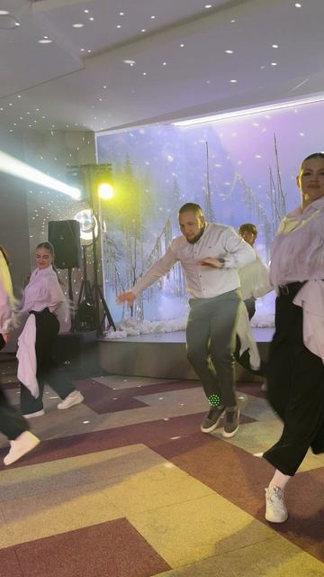 Танцы с гостями. Импровизационные танцы.