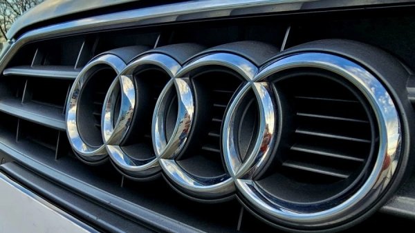 AUDI A4 B8 рестайлинг