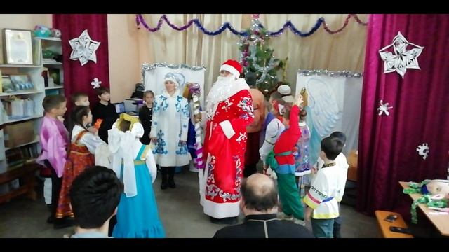 Рождественская новогодняя ёлка Воскресной школы "Лестовка" 7.01.26. смотреть онлайн