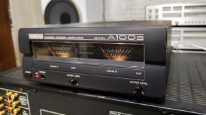 YAMAHA A 100a