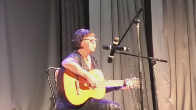 *Наталья Кипарина | Сколько их упало в эту бездну... смотреть онлайн