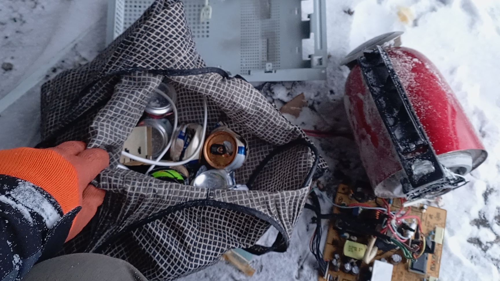 В новогодние праздники собираем Металл смотреть онлайн