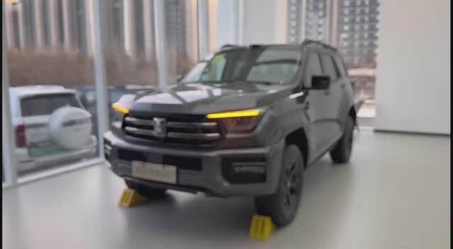 Tank 400 Hi4-T версия из Китая 🇨🇳 интерьер экстерьер функции