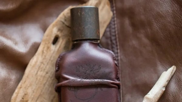 Клон на ORTO PARISI CUOIUM