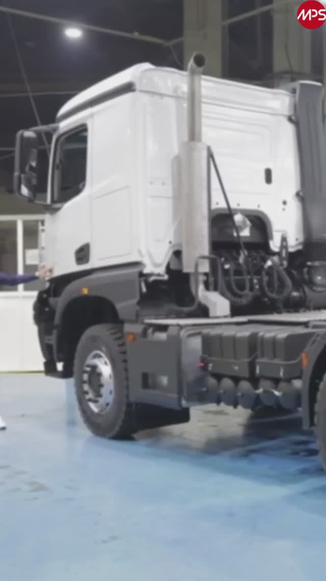 КамАЗ-65956 новый: седельный тягач на полном приводе