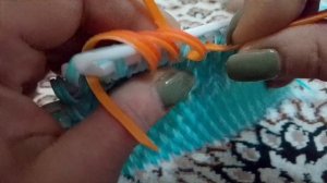 Узор Корневым плетением.