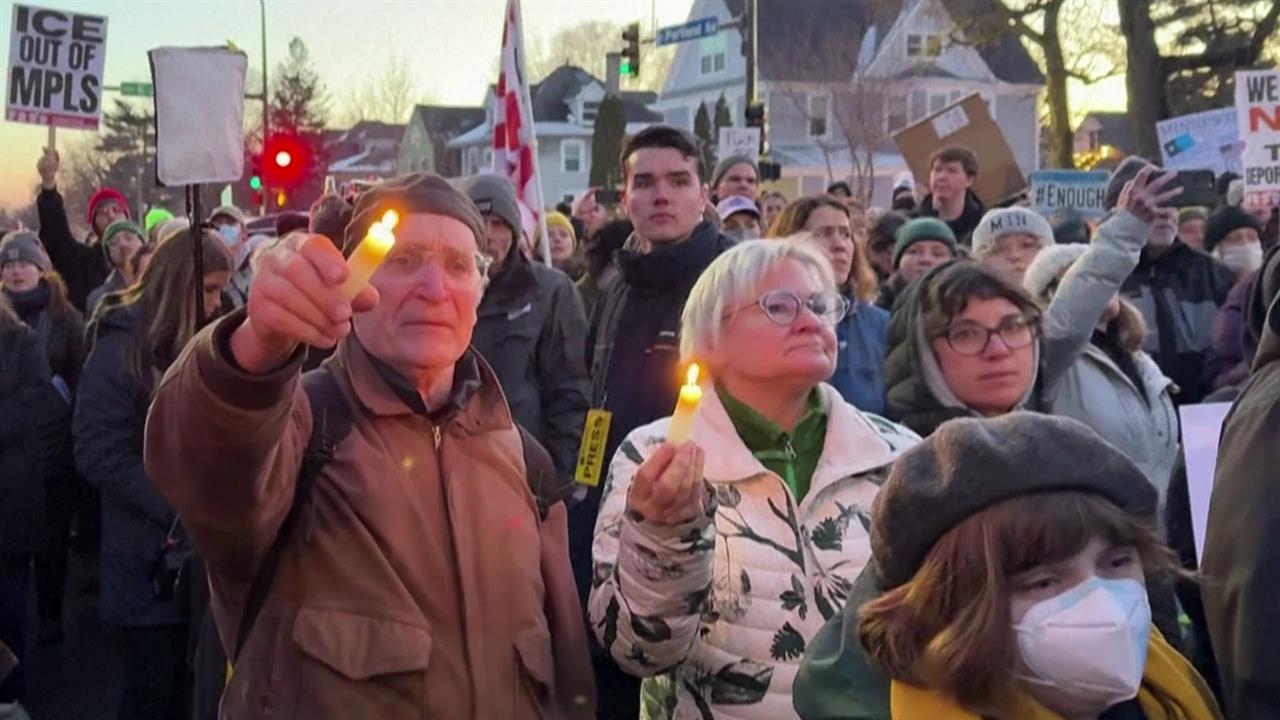 В Миннеаполисе начались акции протеста. смотреть онлайн