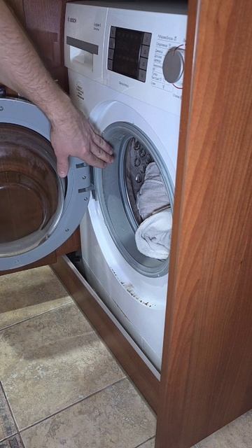 ЗАКЛИНИЛО ЛОТОК? НЕ ЛОМАЙ МАШИНКУ! Ремонт стиралок в Махачкале. смотреть онлайн