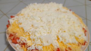 Слоеный салат с красной рыбой