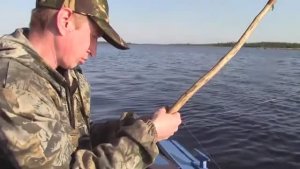 Рыбалка на дергача!В Белую Карельскую Ночь на Белом Море На Удочку с катера! Вот Это Клёв!!!
